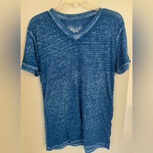 Buckle Black Royal Blue V-Neck Tee Men’s M Medium Lightweight EUC